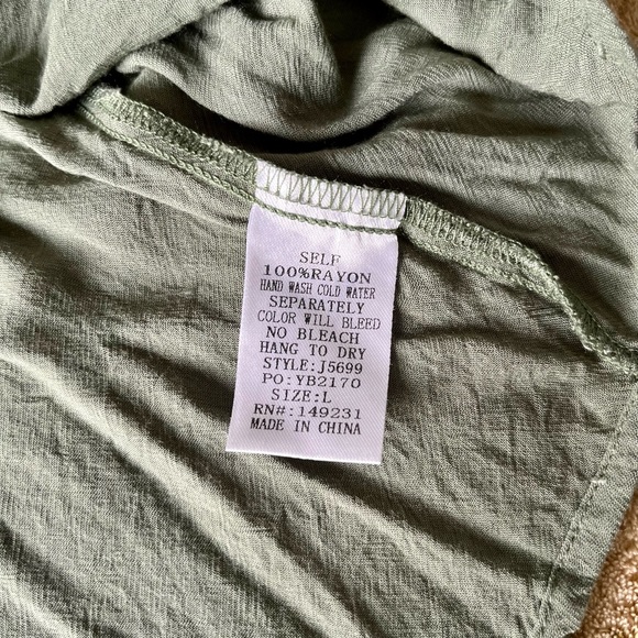 Kori Button up from Mindy Mae’s market - Picture 8 of 10